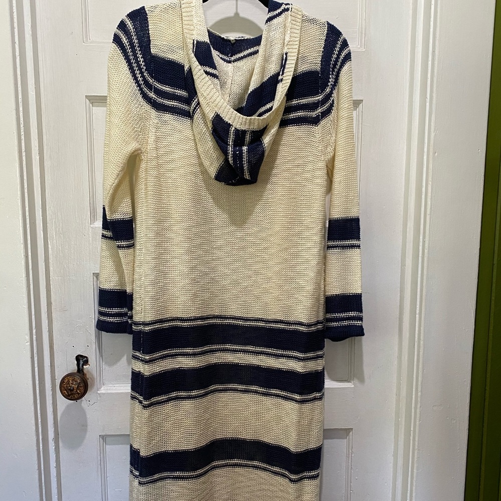 Ariat NWOT long navy and cream summer cardi